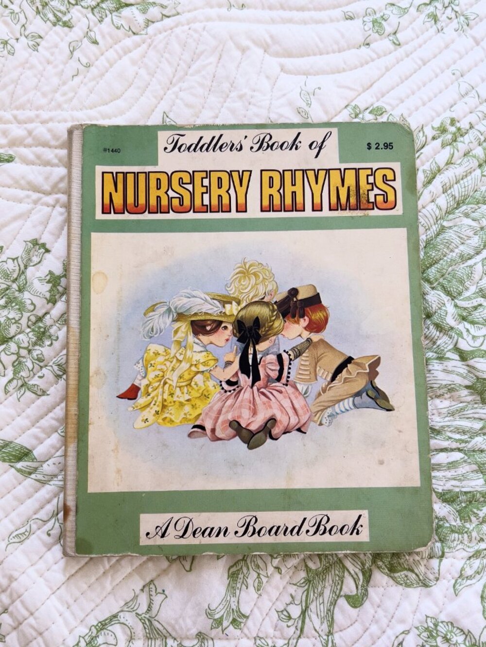 Toddlers Book of Nursery Rhymes A Dean Board Book